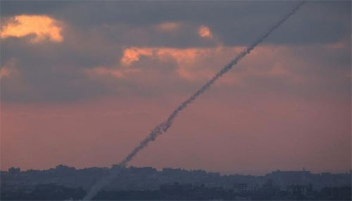 disparo de cohetes sobre Gaza Gaza desafía a la ocupación israelí